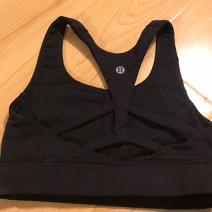 Lululemon sports bra